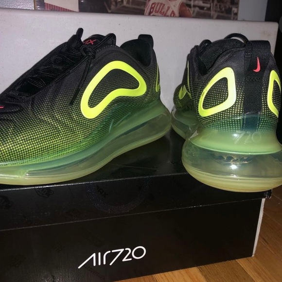 Other - 720 air max retro future for 100$